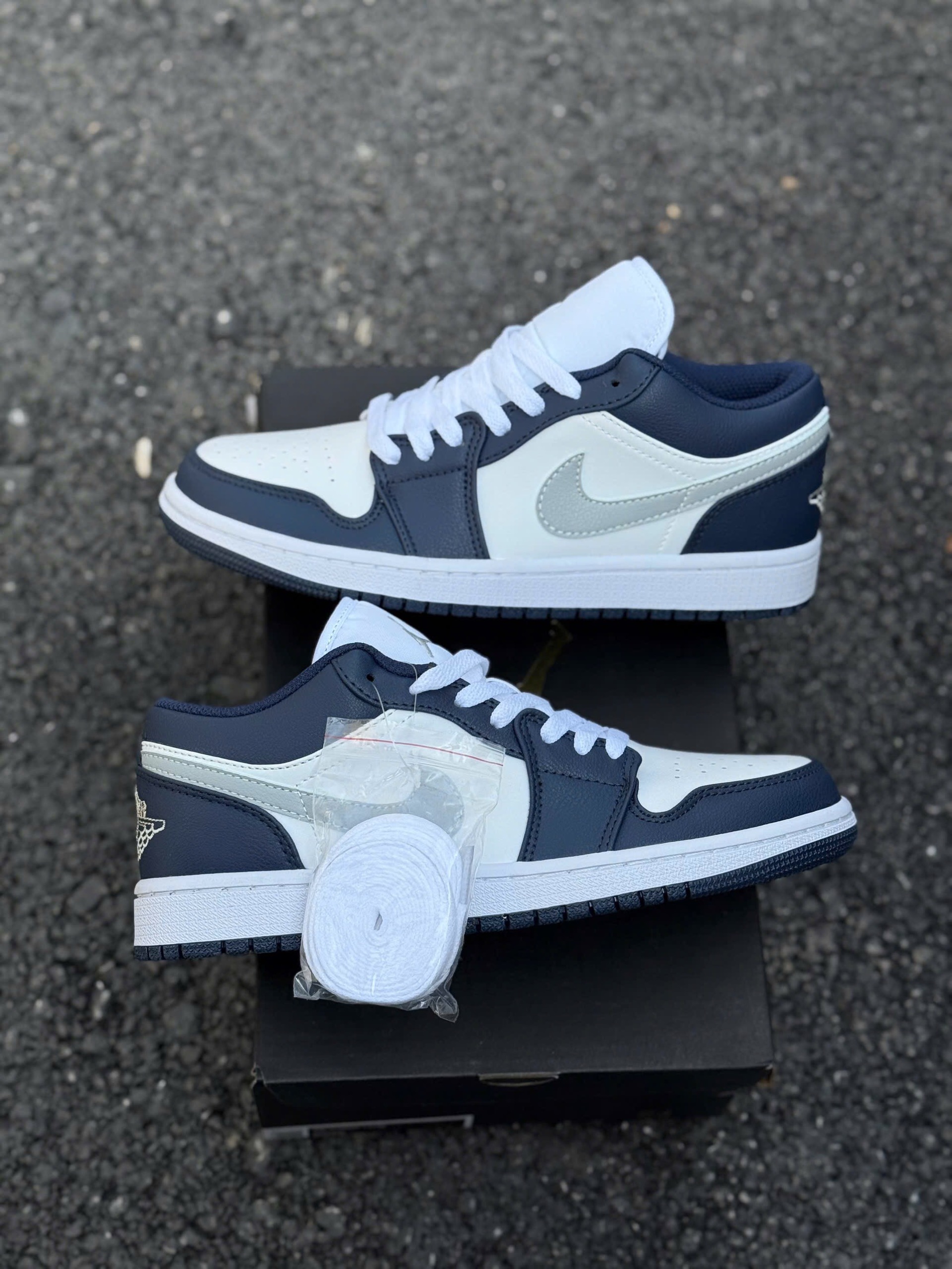 Nike Air Jordan 1 Retro Low Navy