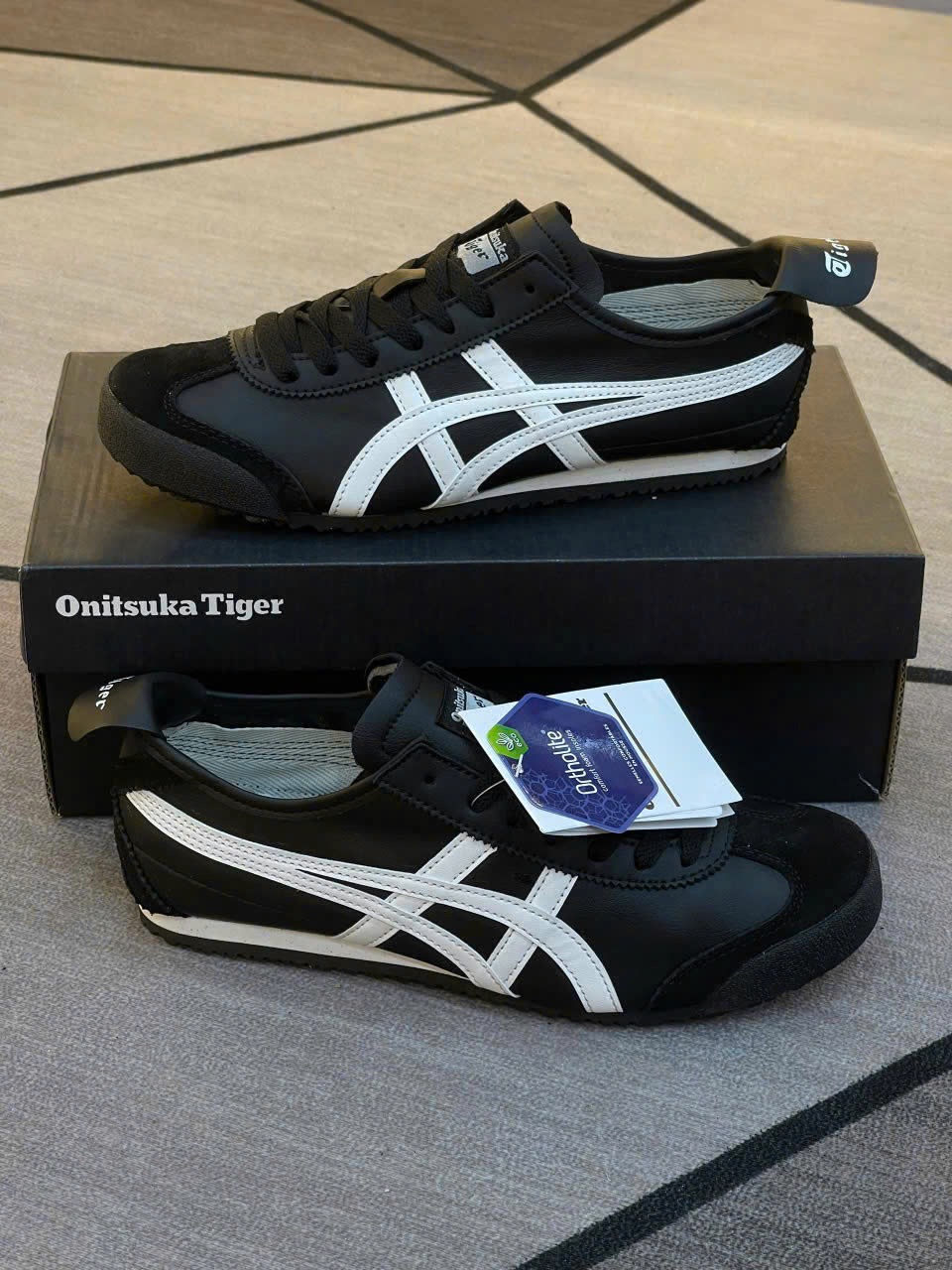 Giày Onitsuka Tiger Mexico 66 'Black White