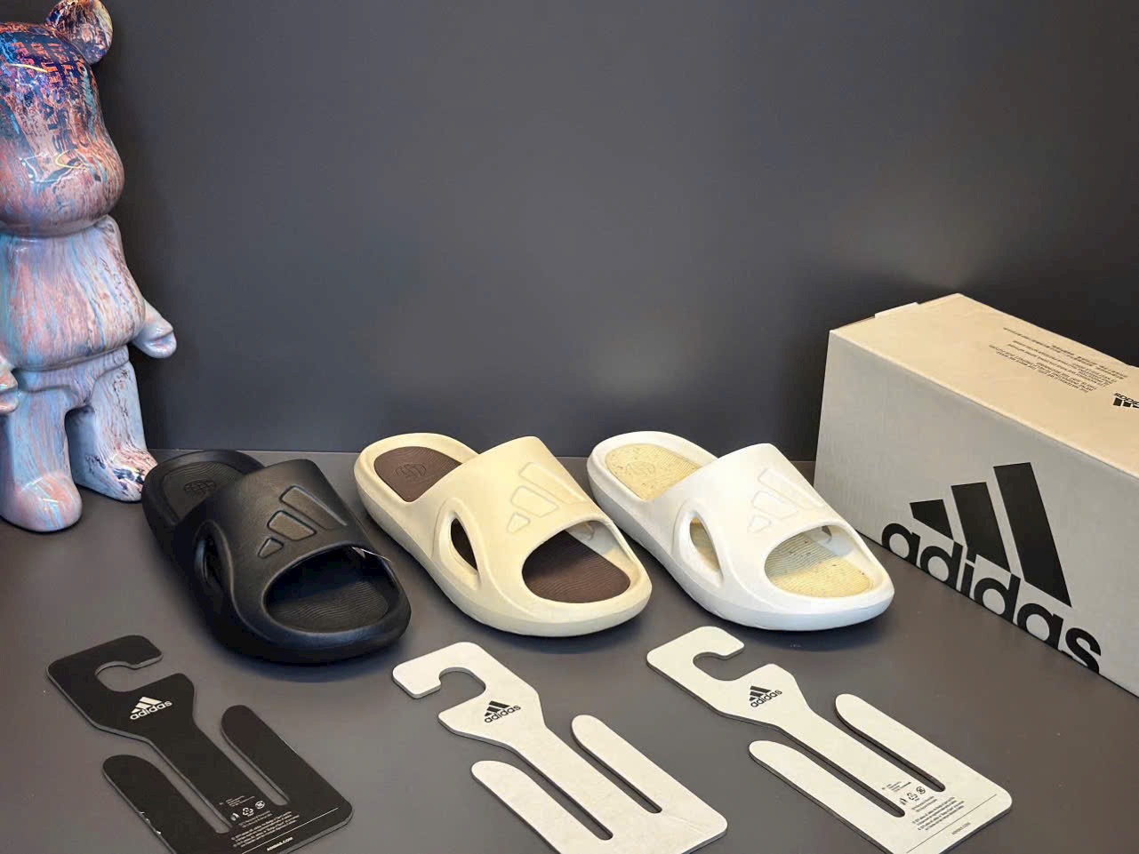 Dép Adicane  3 Màu    ‘Black’  ~ ‘Begie’  ~‘White’